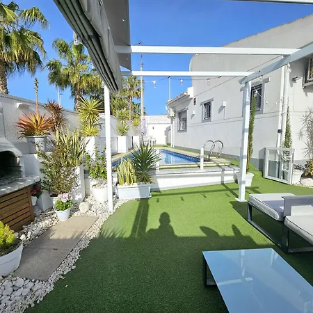 Lägenhet Con Piscina Privada, Aguas Nuevas,