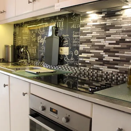 Con Piscina Privada, Aguas Nuevas, شقة تورّيفيِخا