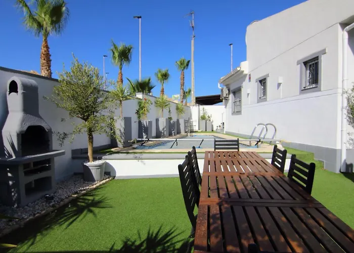 Con Piscina Privada, Aguas Nuevas, Lägenhet Torrevieja