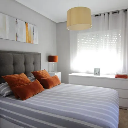 Con Piscina Privada, Aguas Nuevas, Апартаменты Торевьиа